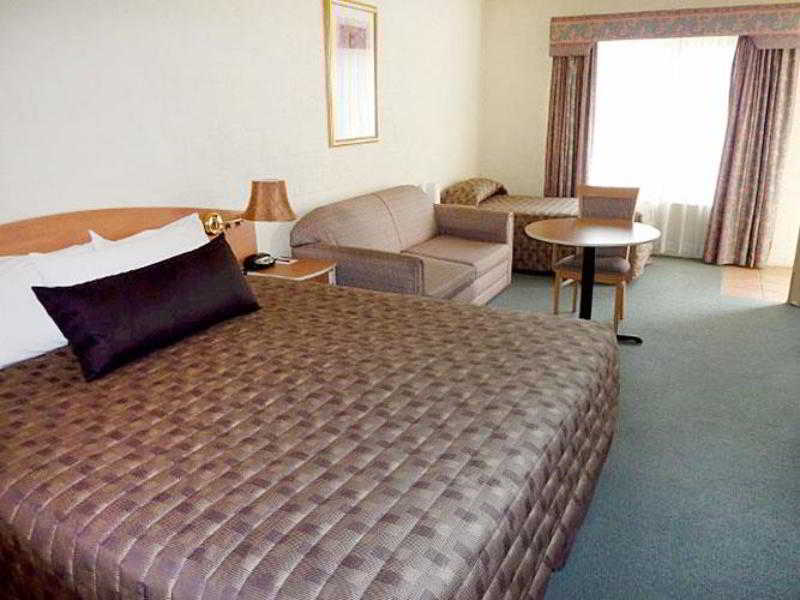 Best Western Coachman'S Inn Motel Bathurst Chambre photo